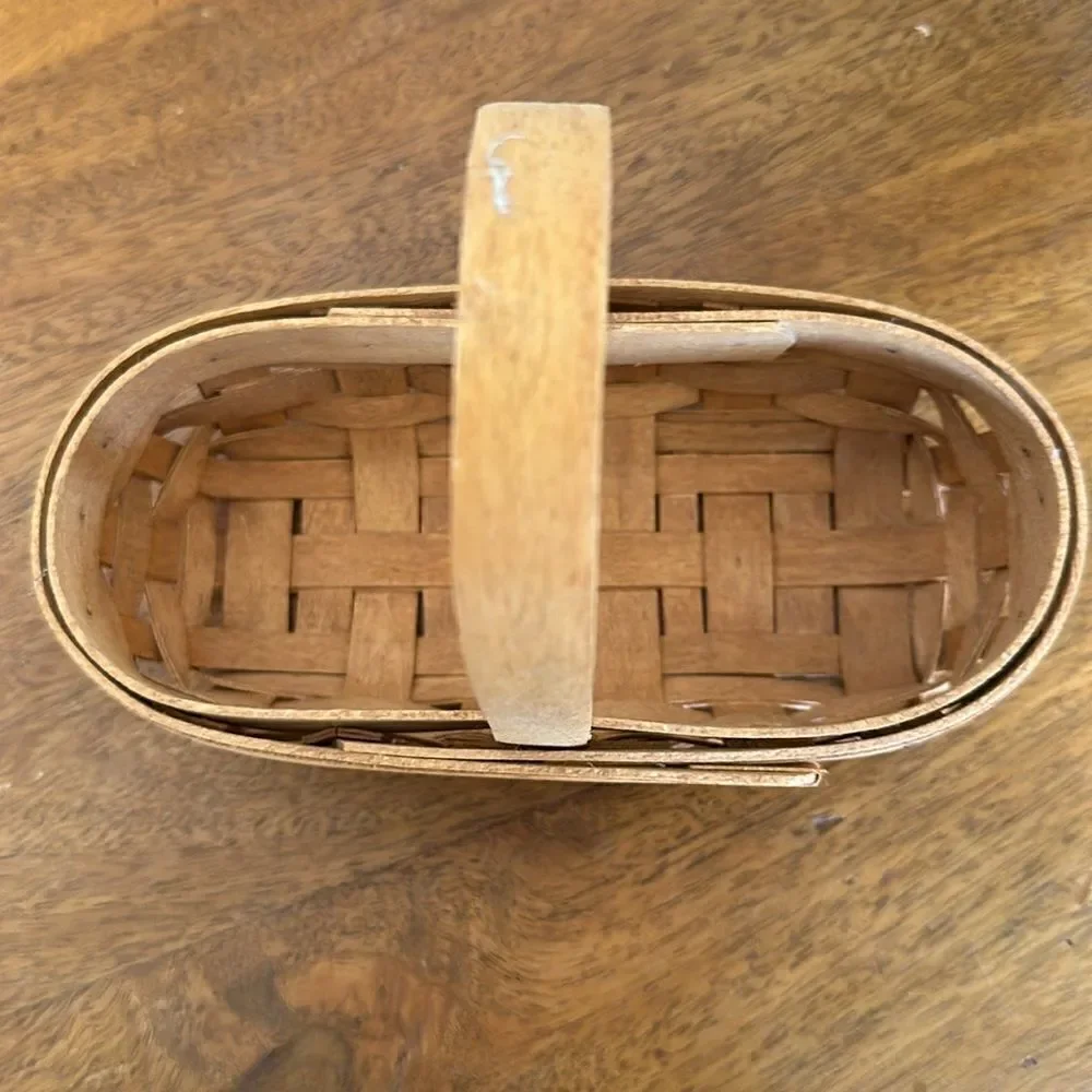 Vintage 1994 Longaberger Hostess Basket!